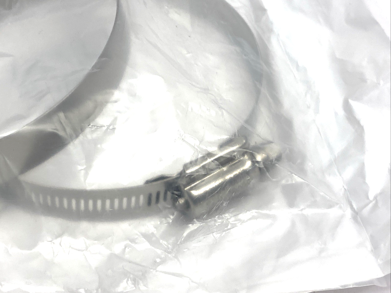 5661K16 | Slotted Hex Worm-Drive Hose/Tube Clamp 3-3/4" To 4-5/8" x 5/8" Wide 4-PK - New – Open box - Maverick Industrial Sales