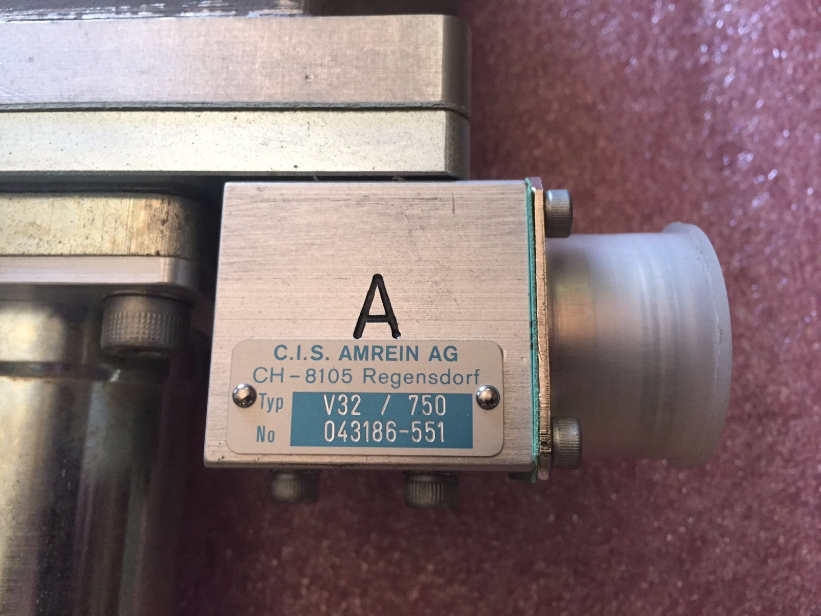 CIS Amrein AG V32/750 Shaft Rider Transducer Transmitter, D422179P0750, 2504-500 - Maverick Industrial Sales