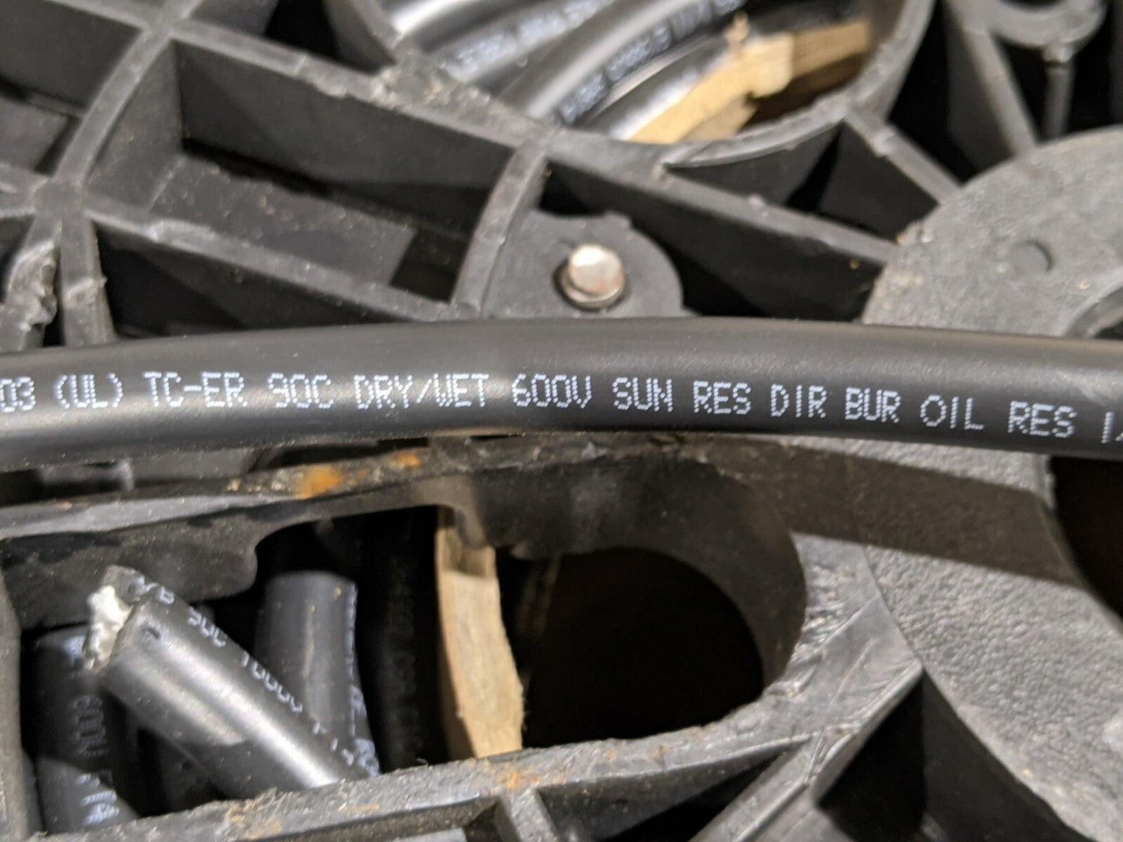SAB 93331403 14 AWG 3C Multiconductor Cable 10' FT - Maverick Industrial Sales