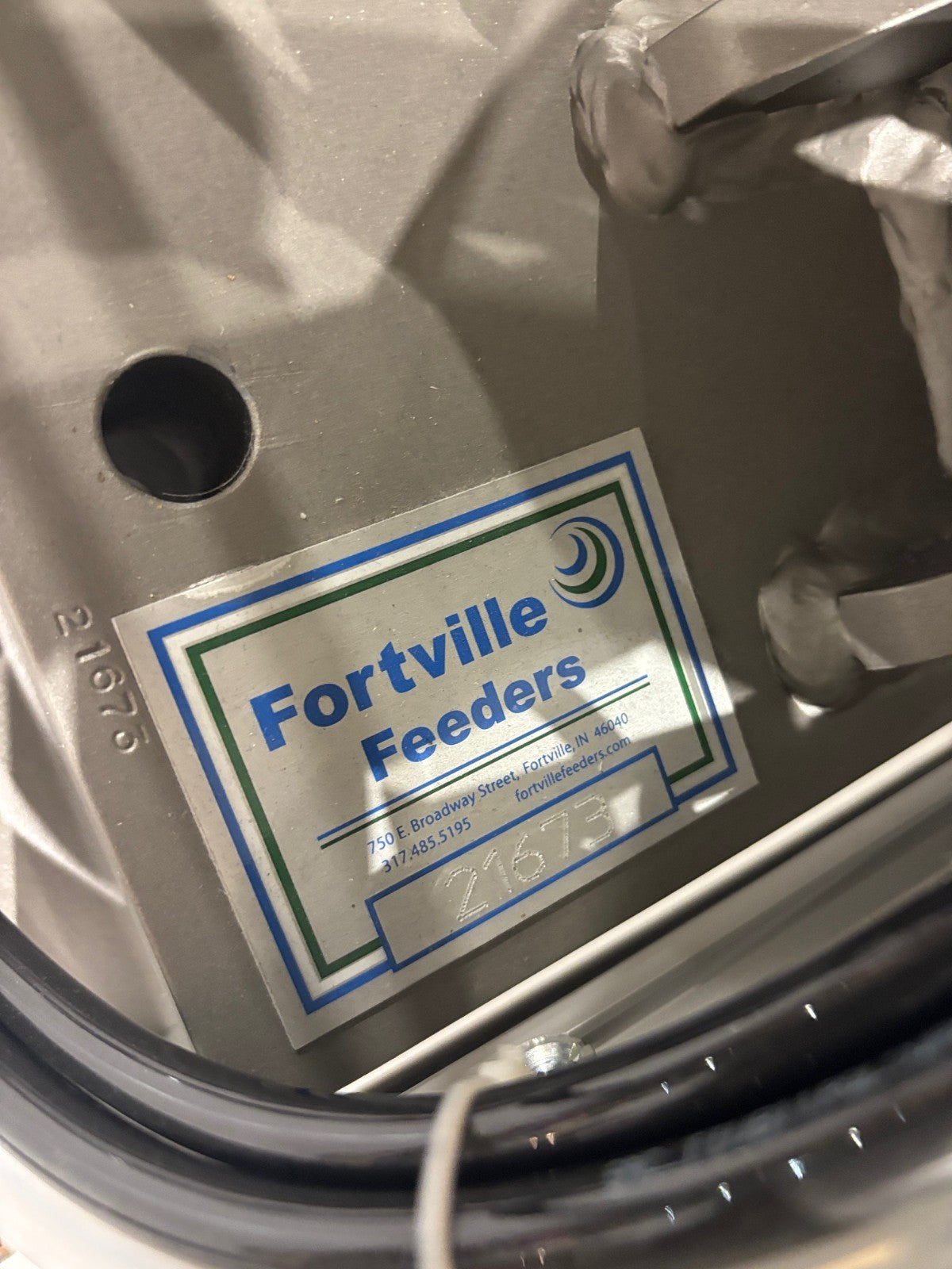 21673 | Fortville Custom Vibratory Bowl Feeder, , REOVIB MFS 268 Controls, 30" - Used - Maverick Industrial Sales