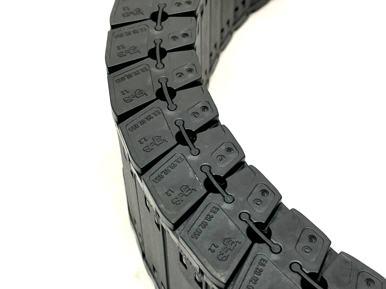 Igus E6.29.02.055 Energy Chain 30" Length - Maverick Industrial Sales