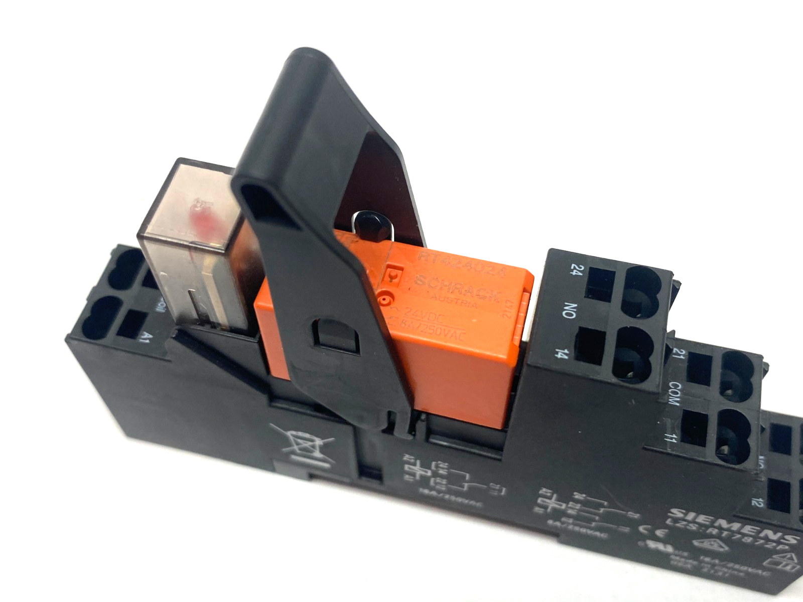 LZS:RT4D4L24 | Siemens SIRIUS Compact Plug-In Relay 2 CO DC 24V - New – Open box - Maverick Industrial Sales