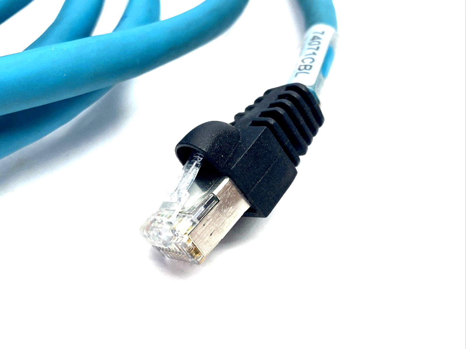 900004158 | Lumberg Automation 0985 YM57530 104/2M M12 4-Pin Receptacle To RJ45 2m - Used - Maverick Industrial Sales