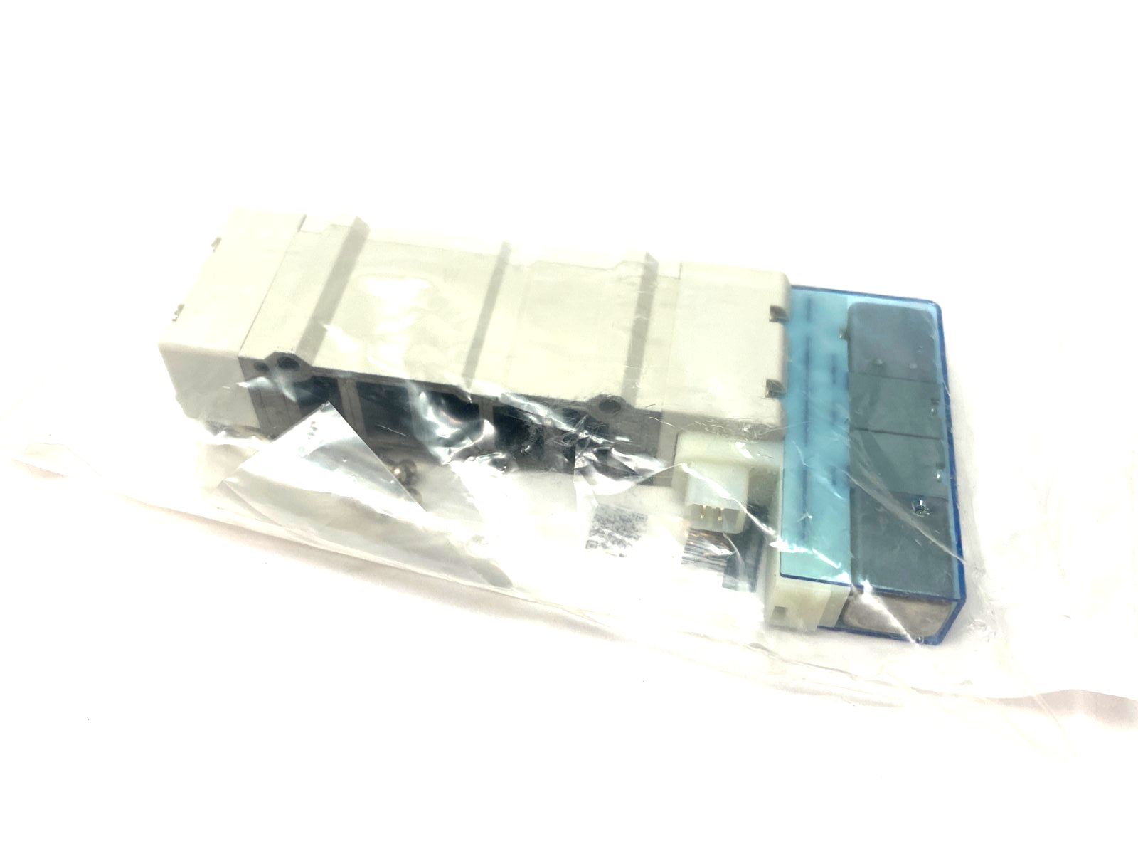 SMC SY7A00-5U1-NA Solenoid Valve 4/5-Port - Maverick Industrial Sales