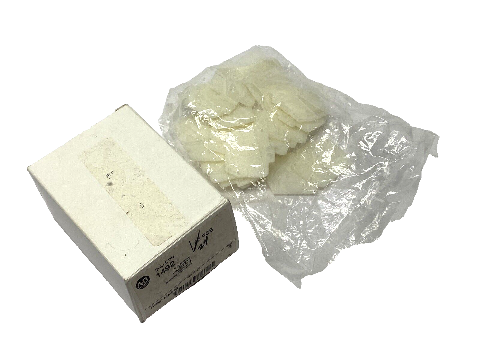 Allen Bradley 1492-NM36 Ser. B End Barrier LOT OF 24 - Maverick Industrial Sales