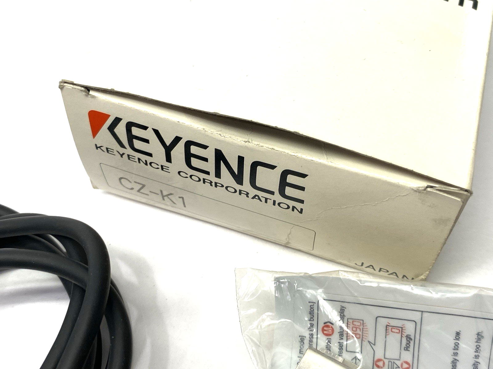 Keyence CZ-K1 Amplifier Main Unit NPN - Maverick Industrial Sales