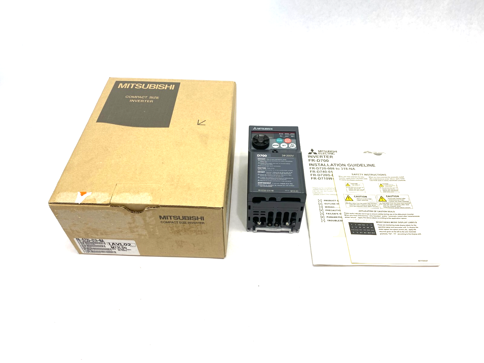 Mitsubishi FR-D720-014-NA Compact Variable Speed Drive 3Ph AC200-240V - Maverick Industrial Sales