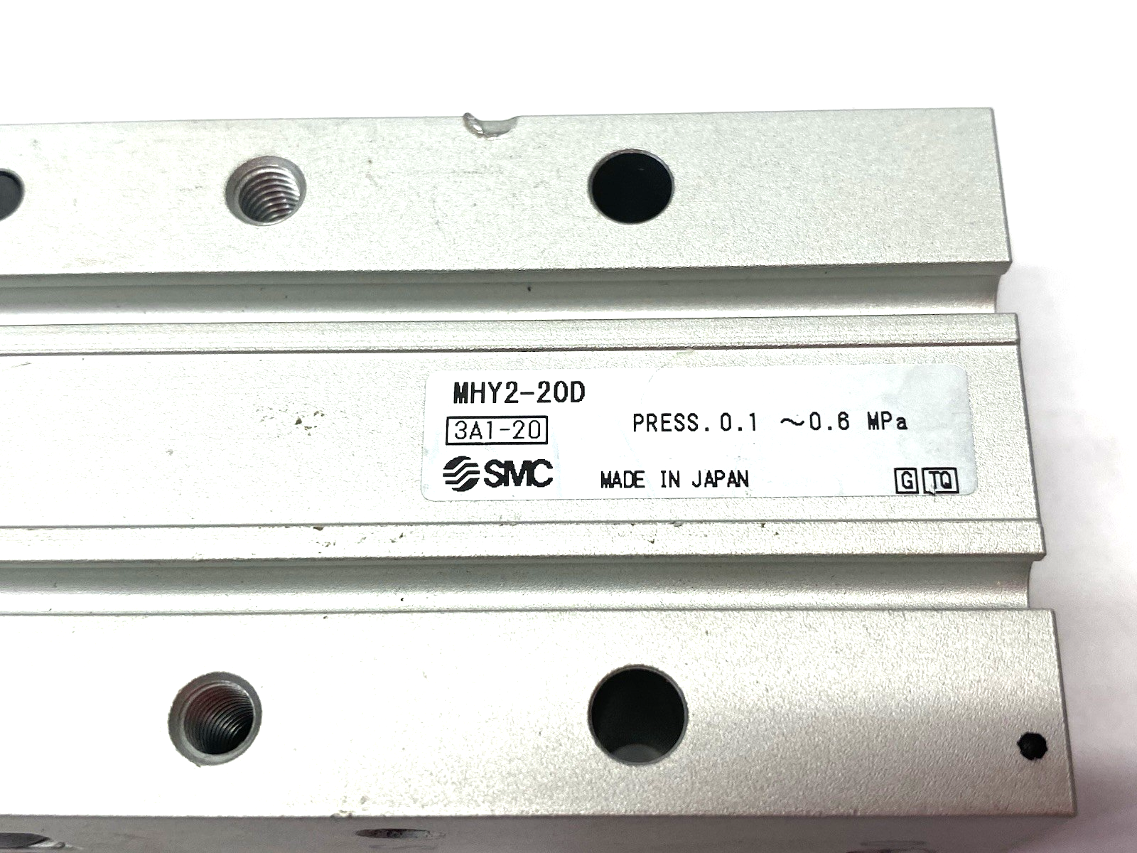 MHY2-20D | SMC Compact Pneumatic Angular Gripper, 180-Degree, 2-Finger - Used - Maverick Industrial Sales