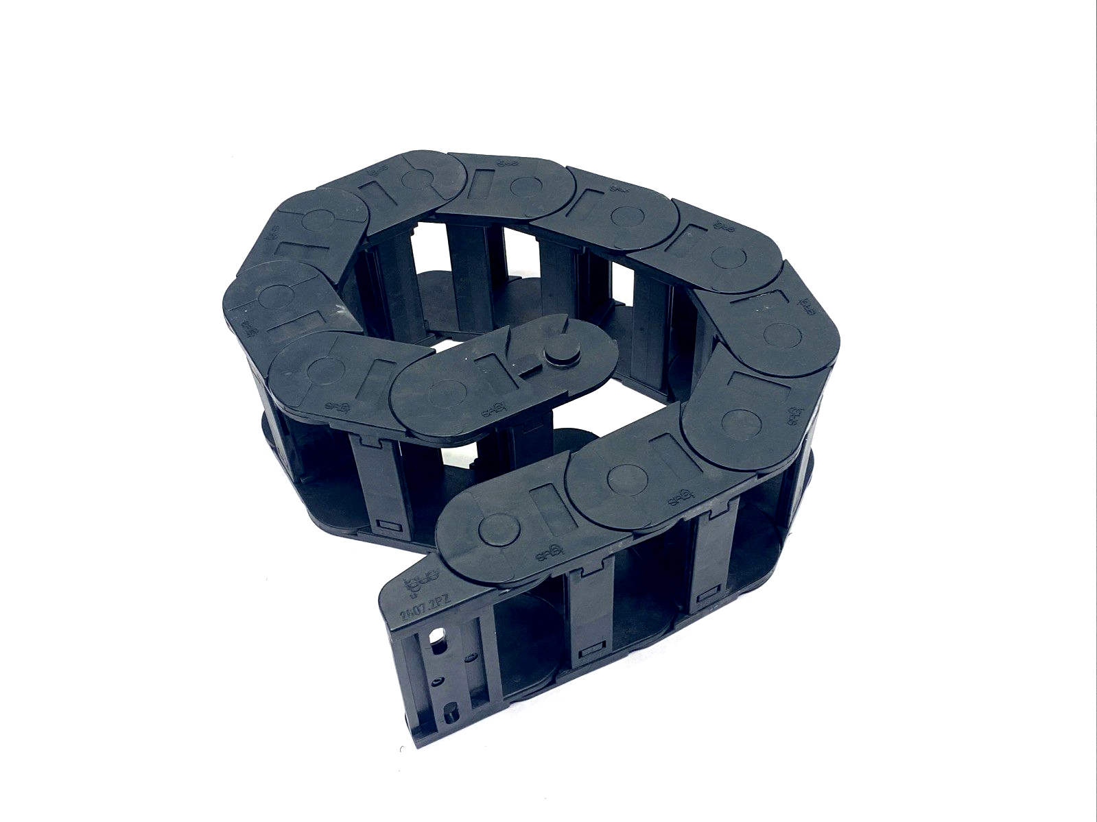 Igus 27.07.075 E2 Series 27 E-Chain Cable Carrier 12-Link 28" Length 27-07-075-0 - Maverick Industrial Sales