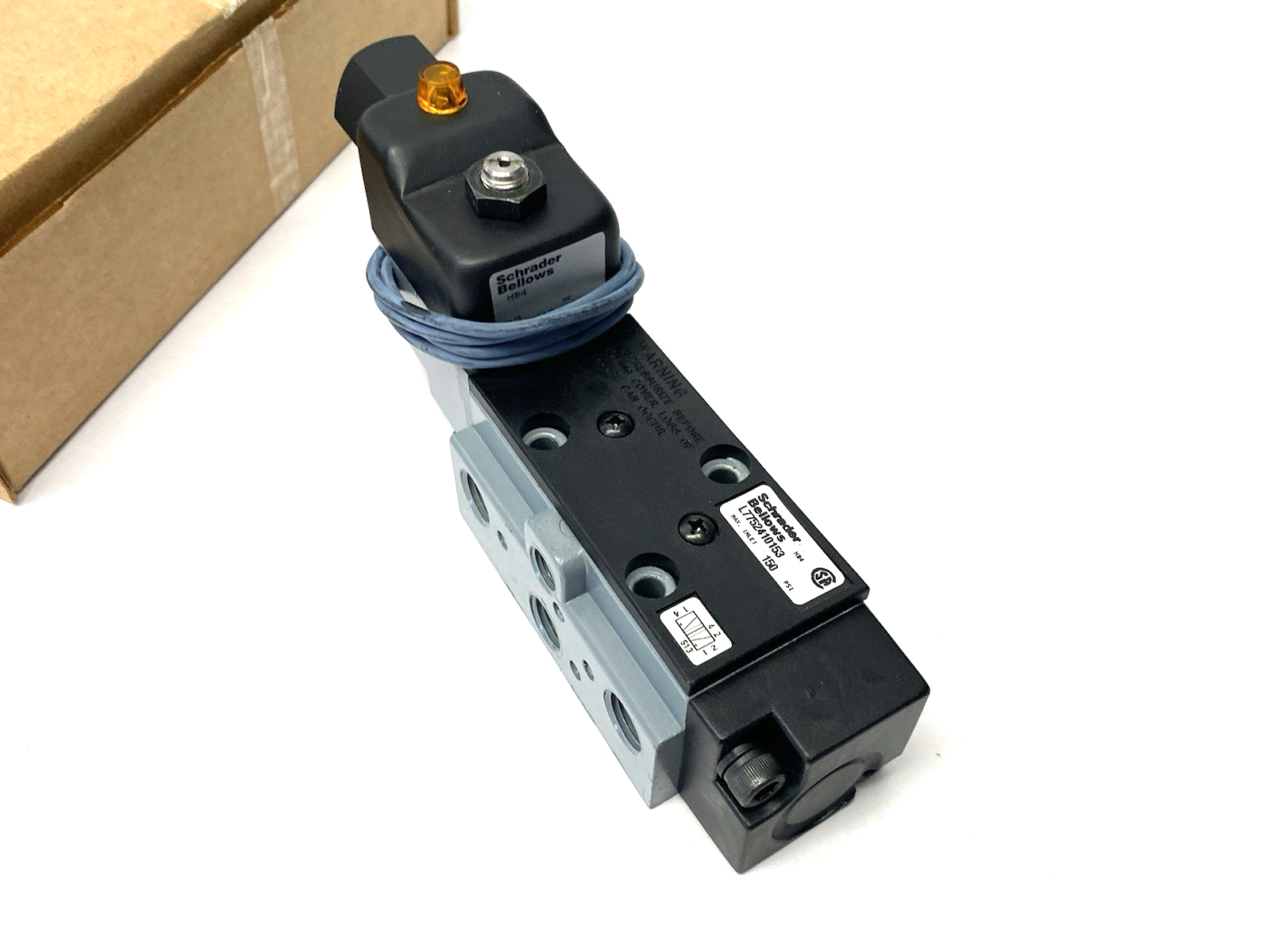 L7752410153 | Parker Schrader Bellows Valvair SprintTM Single Solenoid Valve DPP - New – Open box - Maverick Industrial Sales