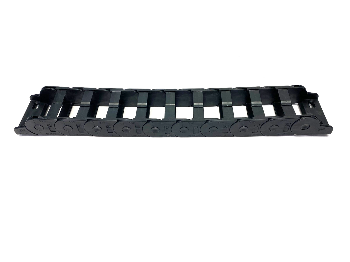 Z26.07.075.0 | Igus E-Chain Cable Carrier 9-Links 18" Overall Length - Used - Maverick Industrial Sales