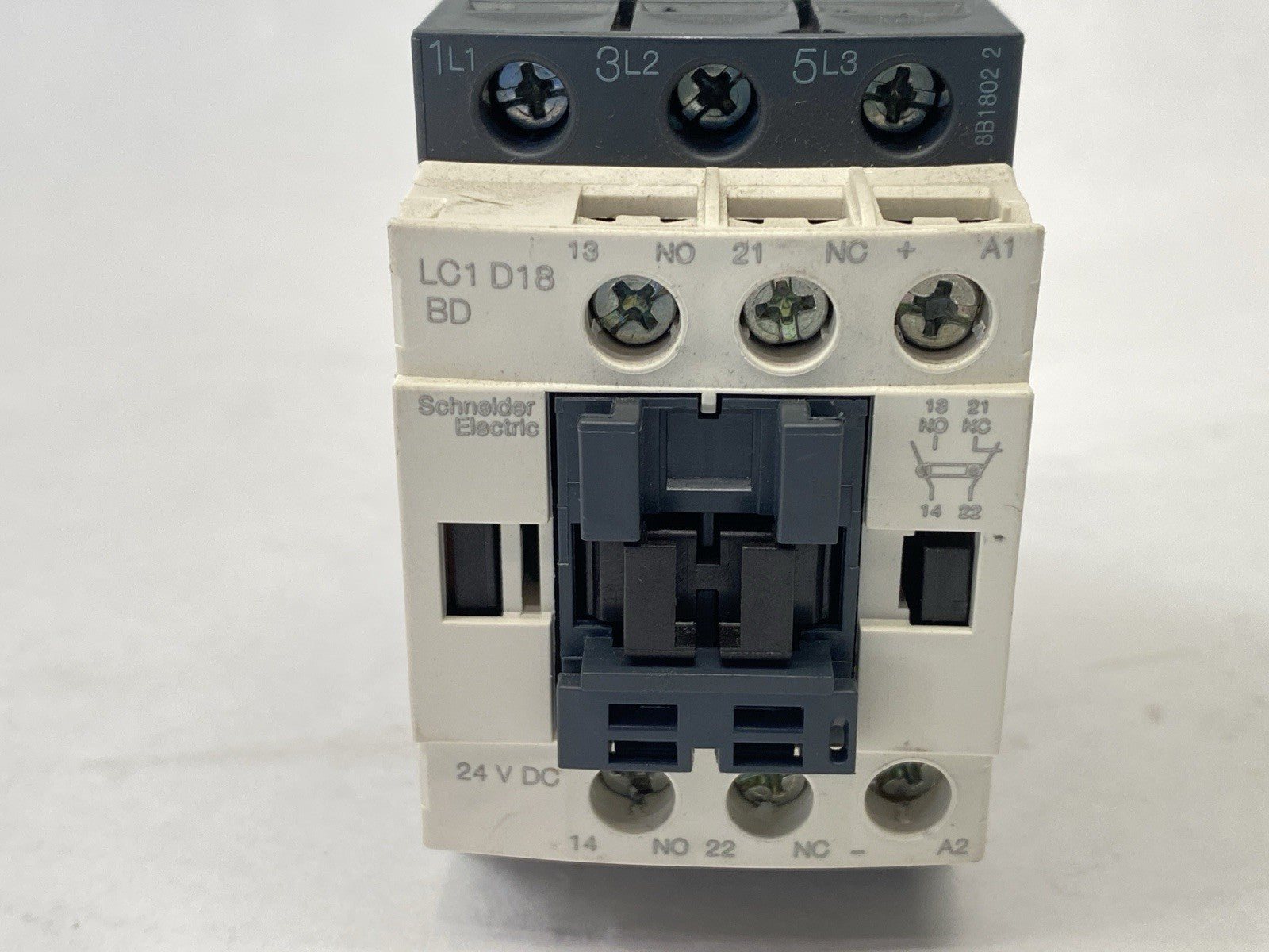Schneider Electric LC1D18BD IEC Contactor 3P 18A 480VAC 24VDC Coil - Maverick Industrial Sales