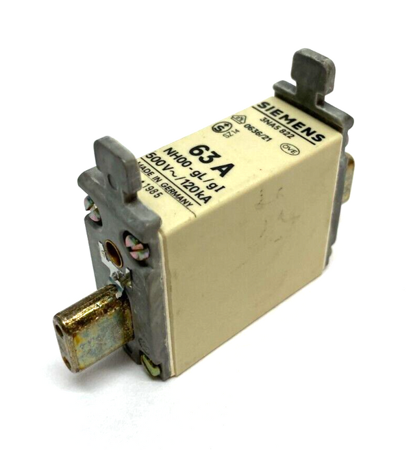 Siemens 3NA5822 Centered Tag Fuse Link Insert 63A 500V~/120kA NH00-gL/gI - Maverick Industrial Sales