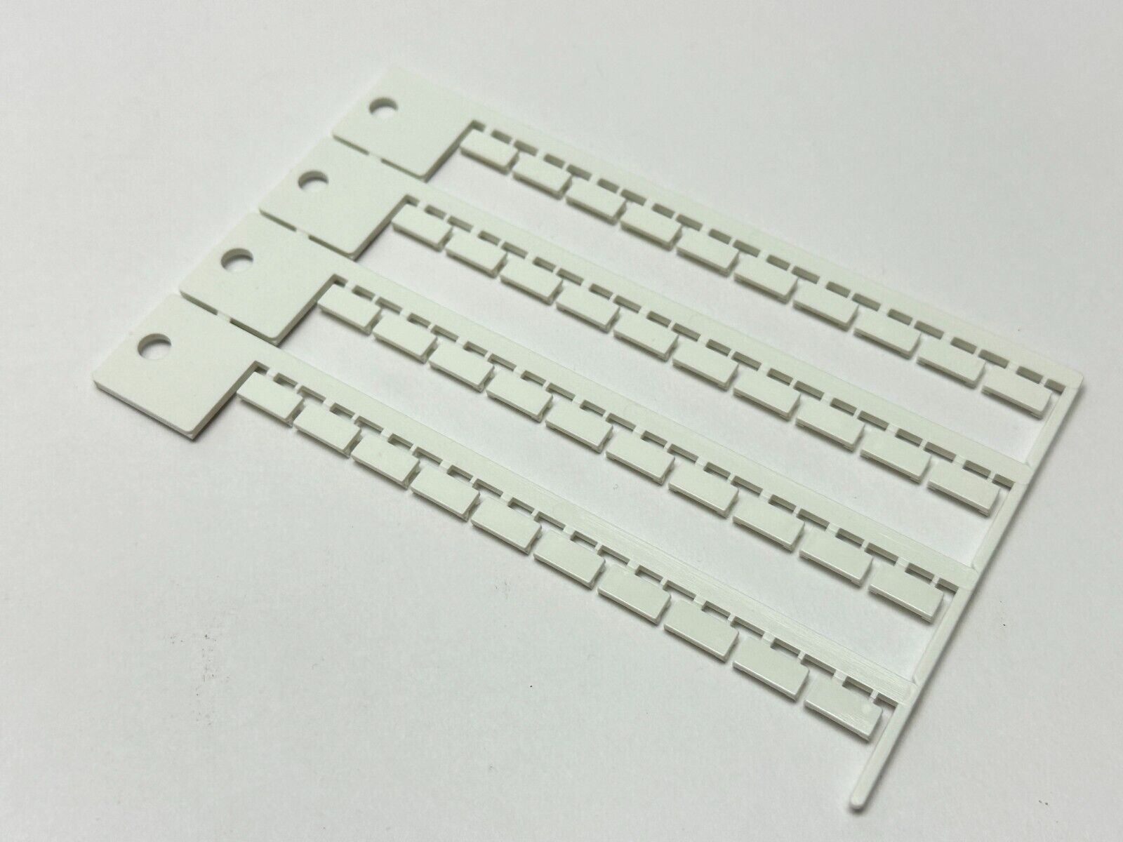 Murrplastik 86402210 Labeling Type KS 5/10 WIN-Type 88 LOT OF 320 - Maverick Industrial Sales