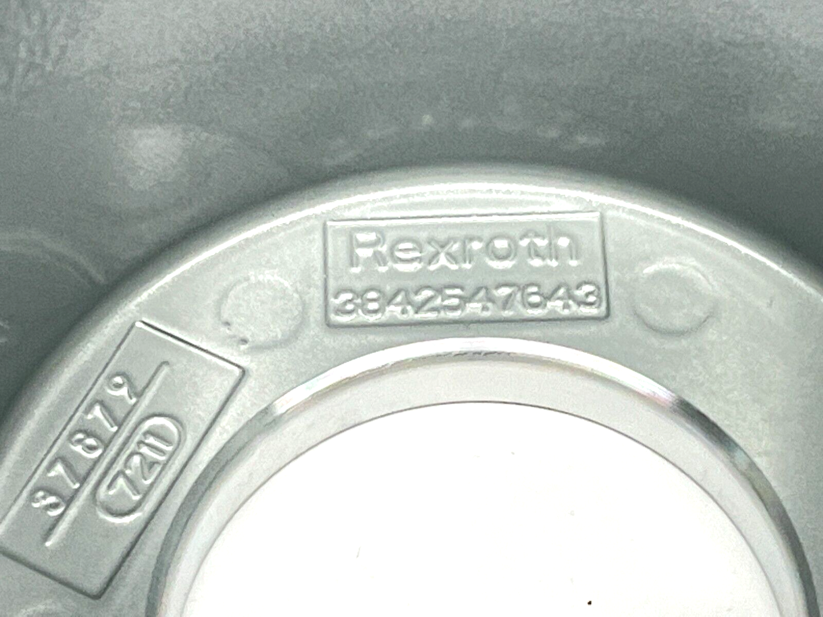 47473976