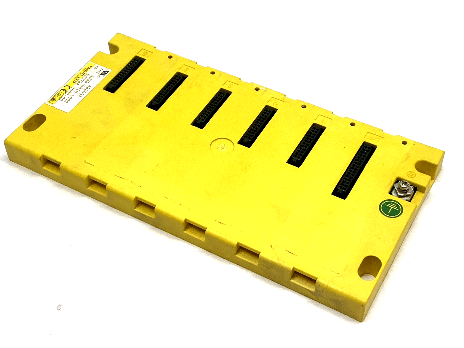 ABU05A | FANUC 5-Slot Horizontal I/O Base Unit Model A CNC Rack A03B-0819-C002 - Used - Maverick Industrial Sales