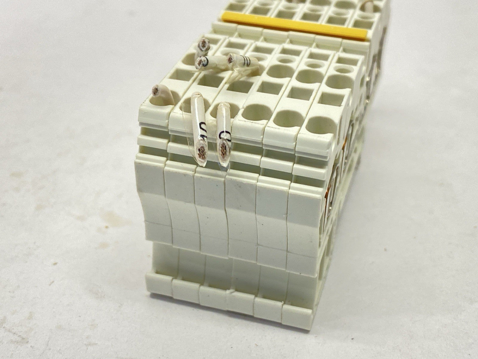 ZDU 2,5/4AN WS | Weidmuller Feed-Through Terminal Block White 1683480000 LOT OF 6 - Used - Maverick Industrial Sales
