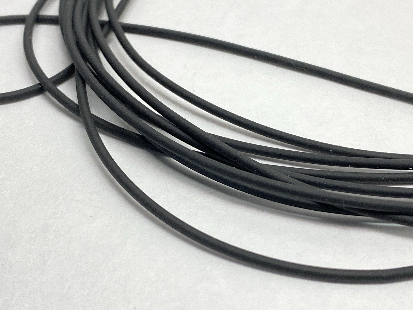 SI070-24519-V-FKM75 | Vulcanized O-Ring FKM-75 LOT OF 9 - New – Open box - Maverick Industrial Sales