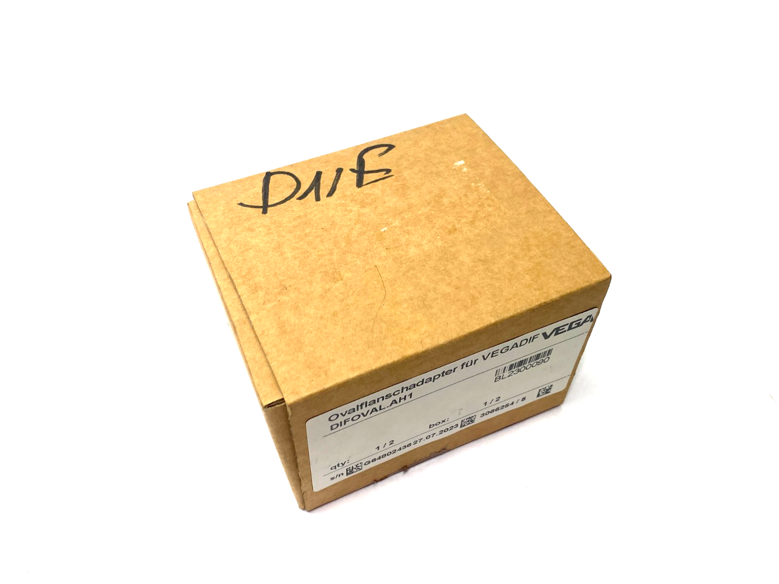 Vega DIFOVAL.AH1 Oval Flange Adapter w/ Hardware Kit BL2300090 - Maverick Industrial Sales