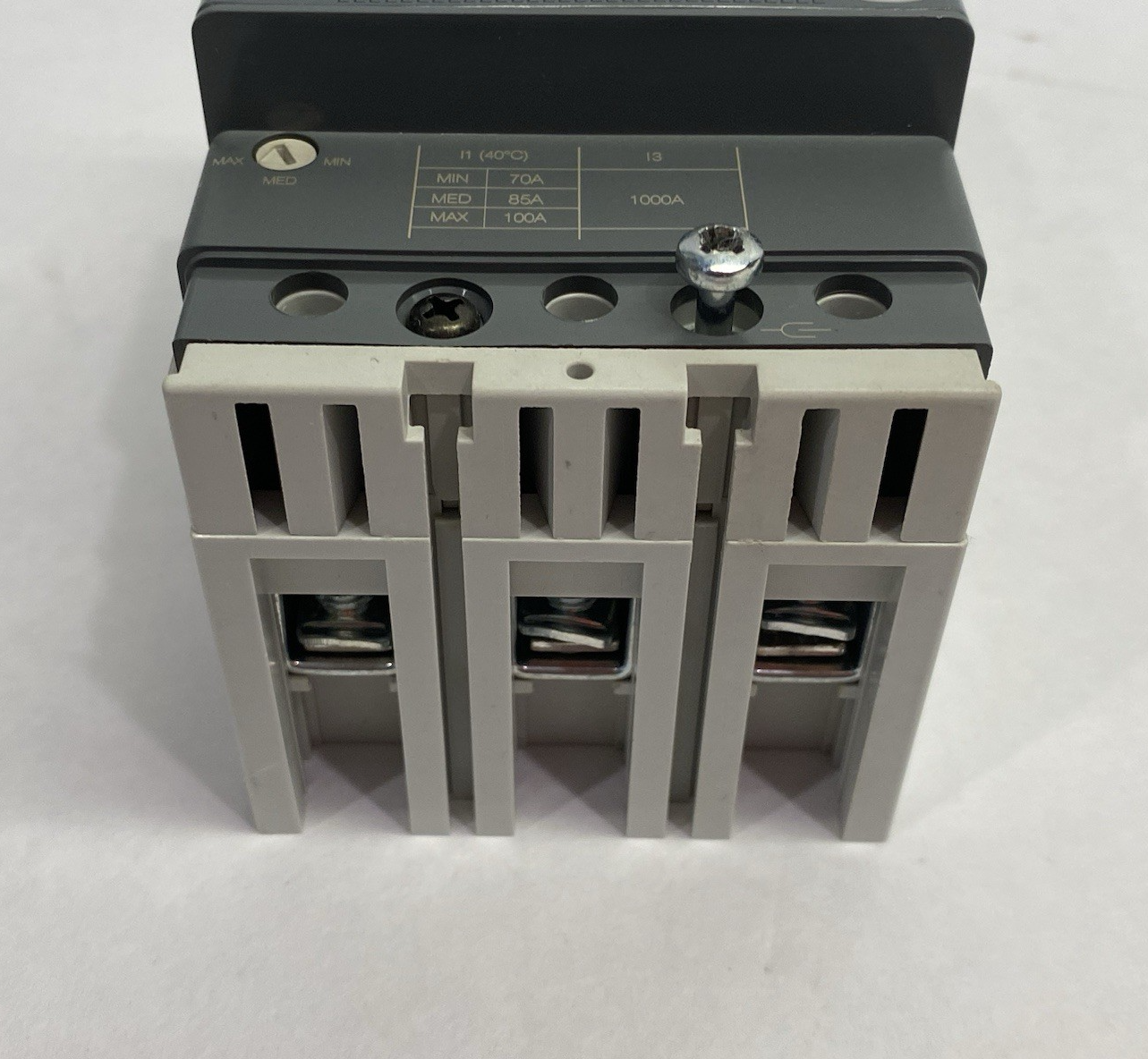 ABB 2T1003D92172500LA Molded Case Circuit Breaker SACE Tmax 3-Pole SACET1N160 - Maverick Industrial Sales