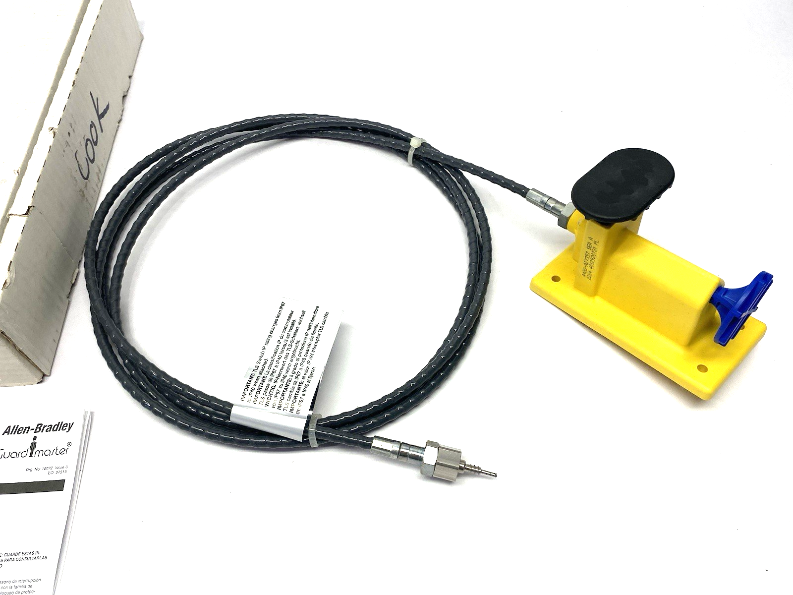 440G-A27357 | Allen Bradley Ser. A Guardmaster TLS-GD2 Flexible Release Cable 3m - New – Open box - Maverick Industrial Sales