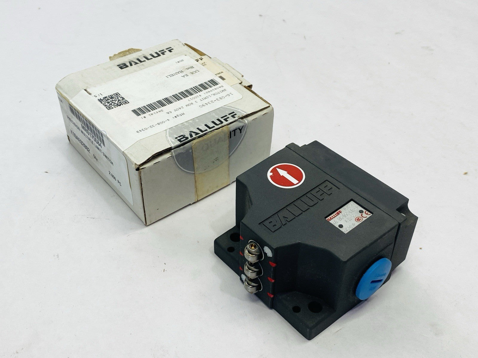Balluff BNS 813-B03-L12-61-A-22-03 Multi-Position Limit Switch 3-Row BNS02JP - Maverick Industrial Sales