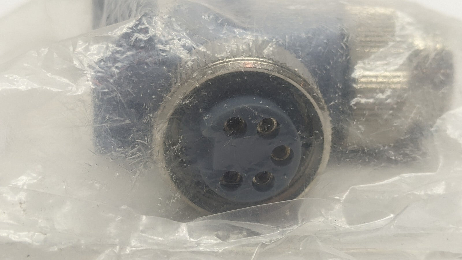 Turck WSM RKM 57 DeviceNet Connector Elbow minifast Male to Female 7/8" U2717-17 - Maverick Industrial Sales