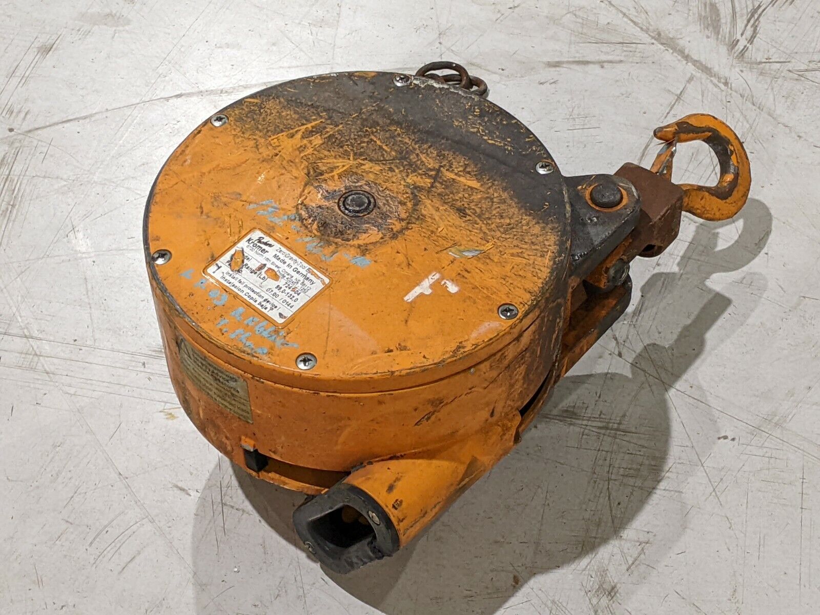 Packers Kromer 7241-4 Zero Gravity Tool Balancer 99-132 lbs NEEDS NEW CABLE - Maverick Industrial Sales