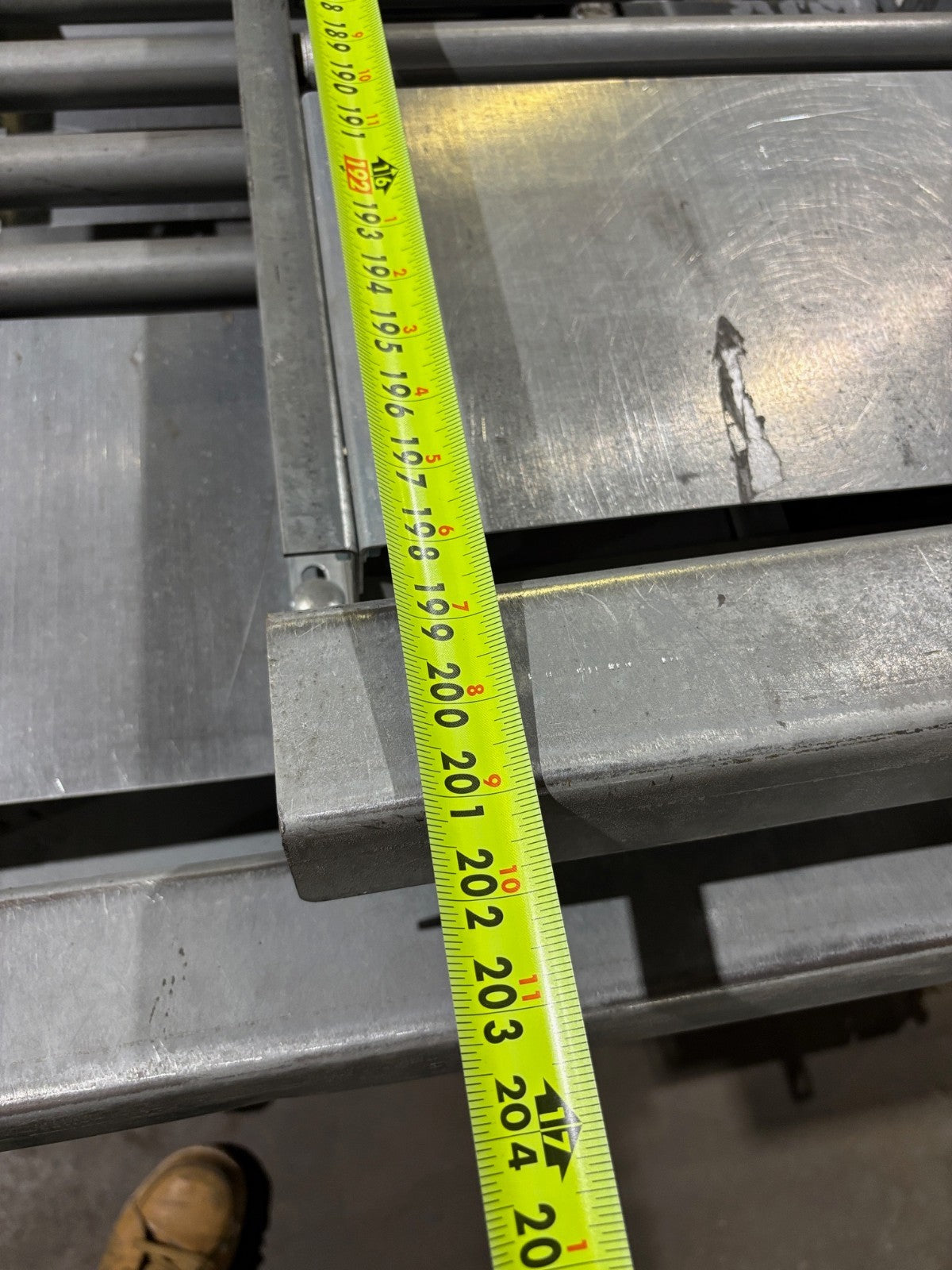 Mallard Manufacturing 192"L x 16"W Gravity Flow Racking, 16'L, LOT OF 18 - Maverick Industrial Sales