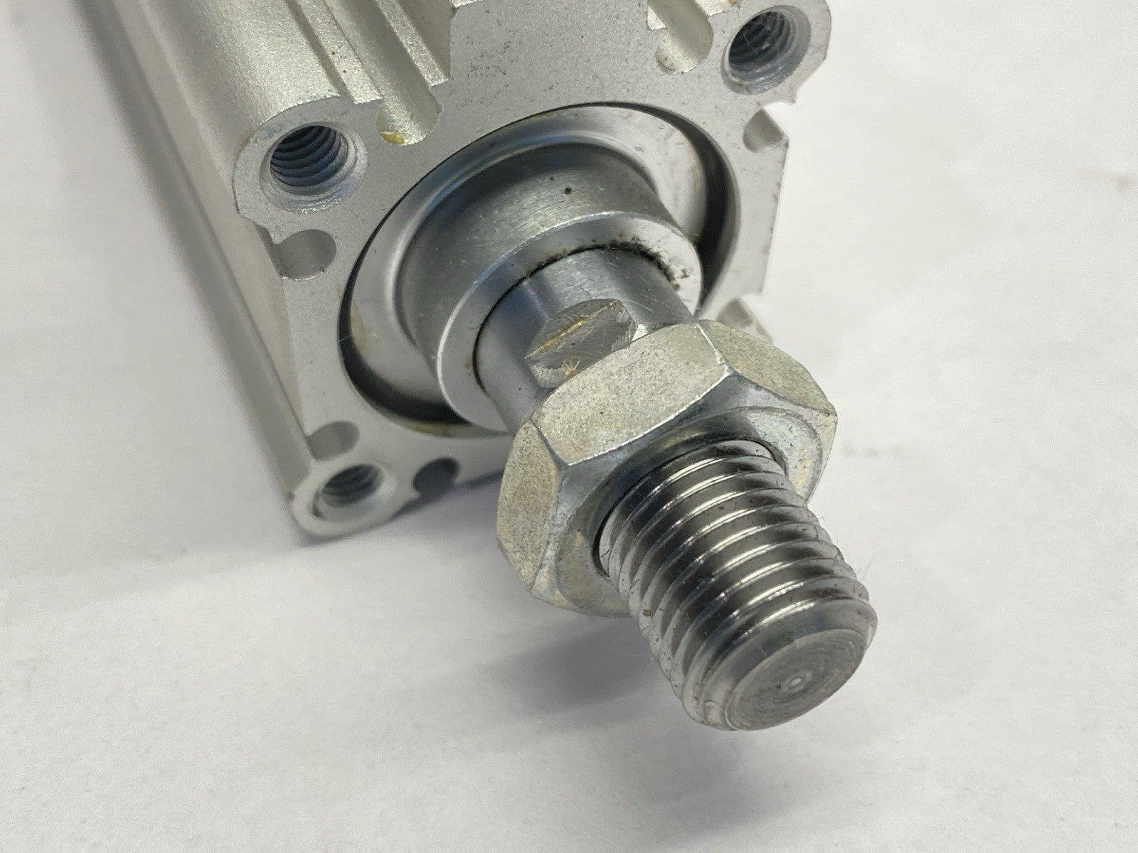 CDQ2G32TN-200DCMZ | SMC Pneumatic Cylinder 32mm Bore 200mm Stroke - Used - Maverick Industrial Sales