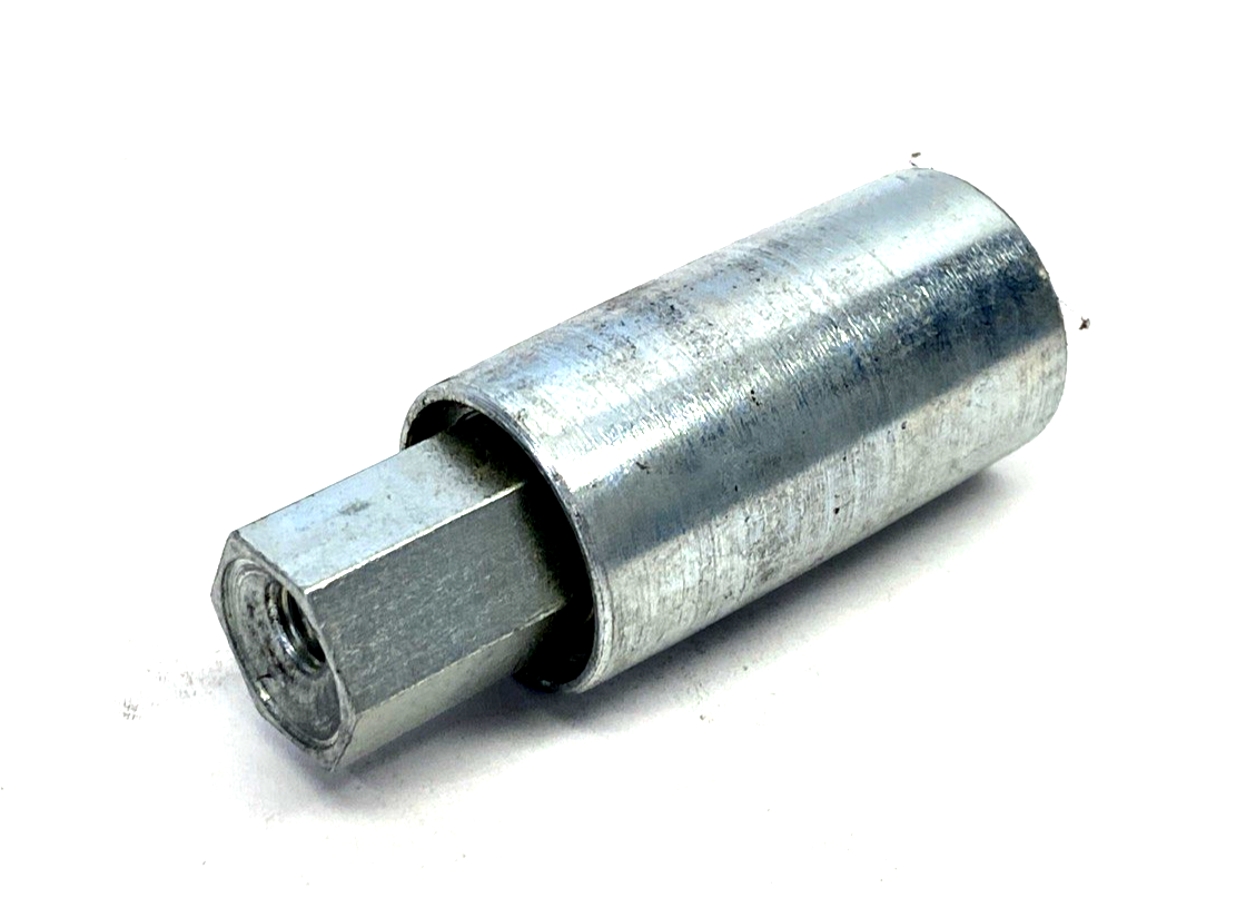 47557476