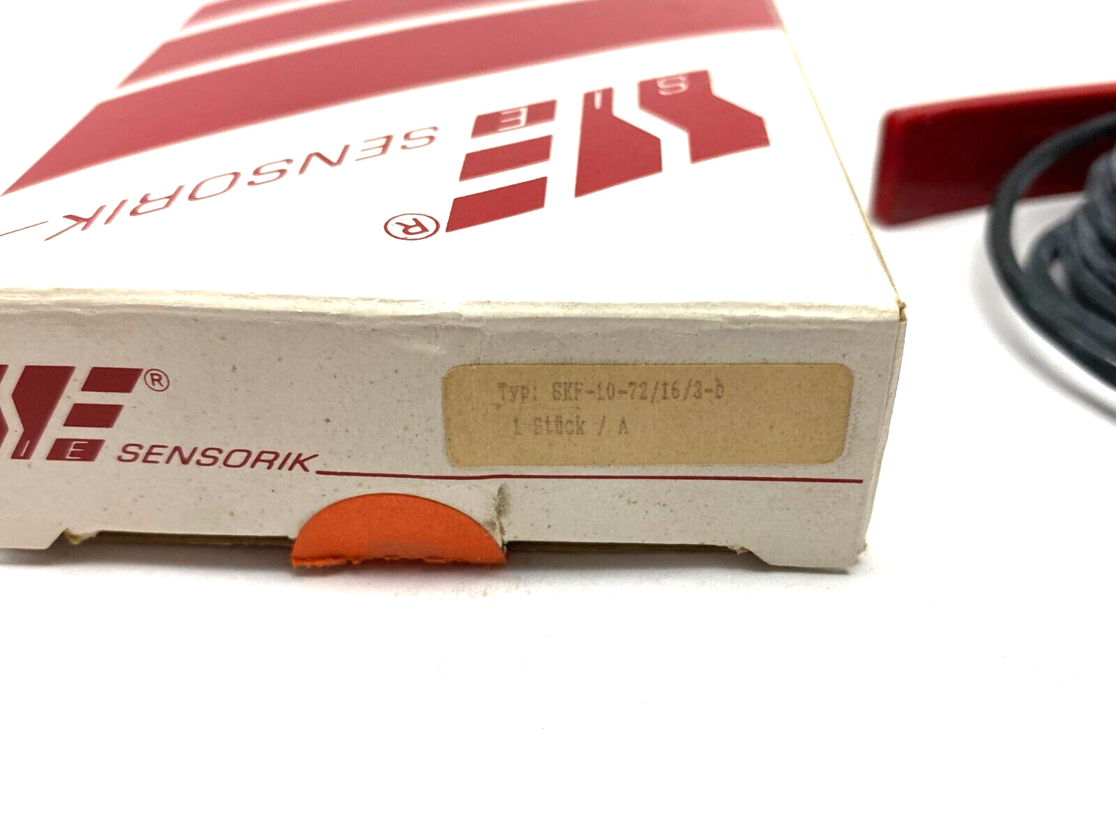 SIE Sensorik SKF-10-72/16/3-b Adhesive Capacitive Sensor 10mm Range - Maverick Industrial Sales