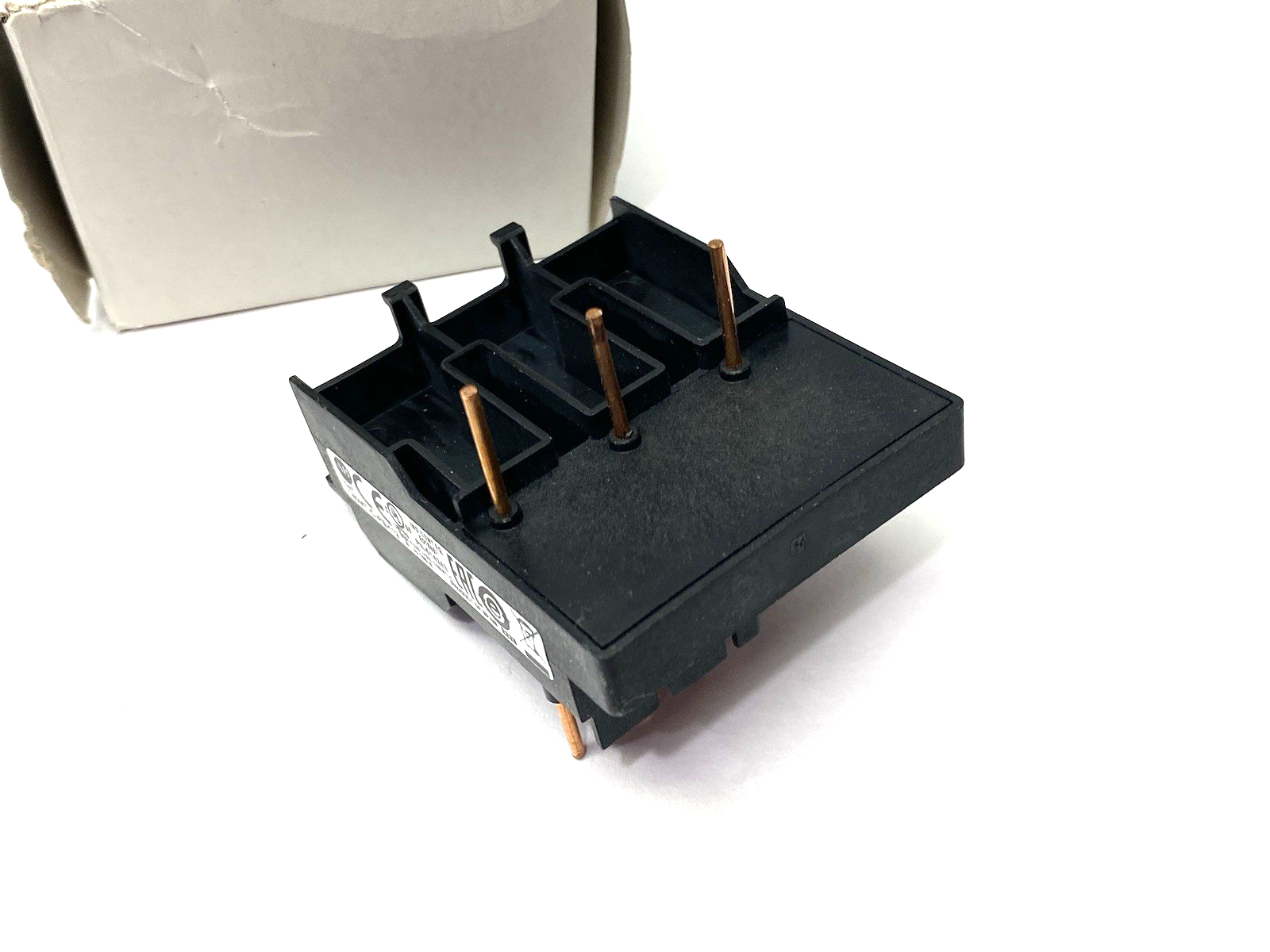 140MT-C-PEK12 | Allen Bradley Ser. A Connection Module 12A - New Other - Maverick Industrial Sales