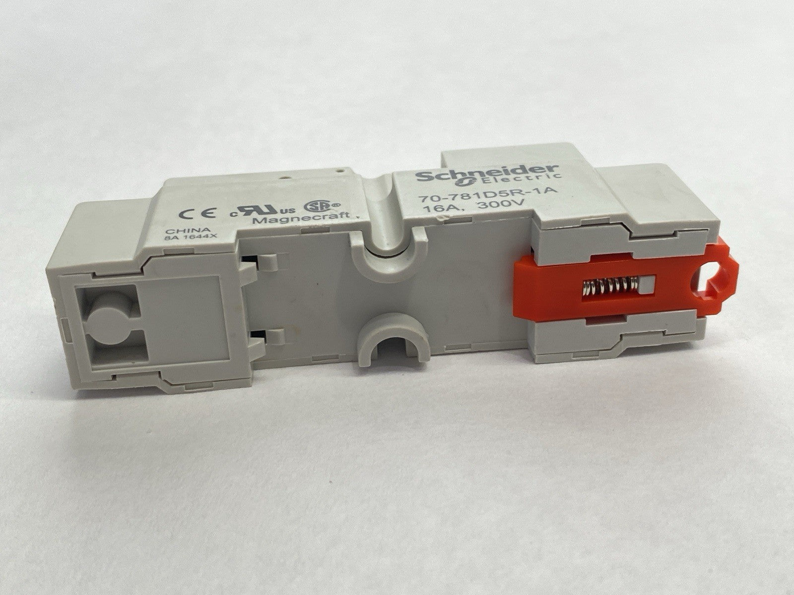 Schneider Electric 70-781D5R-1A Relay Base 16A 300V LOT OF 4 - Maverick Industrial Sales