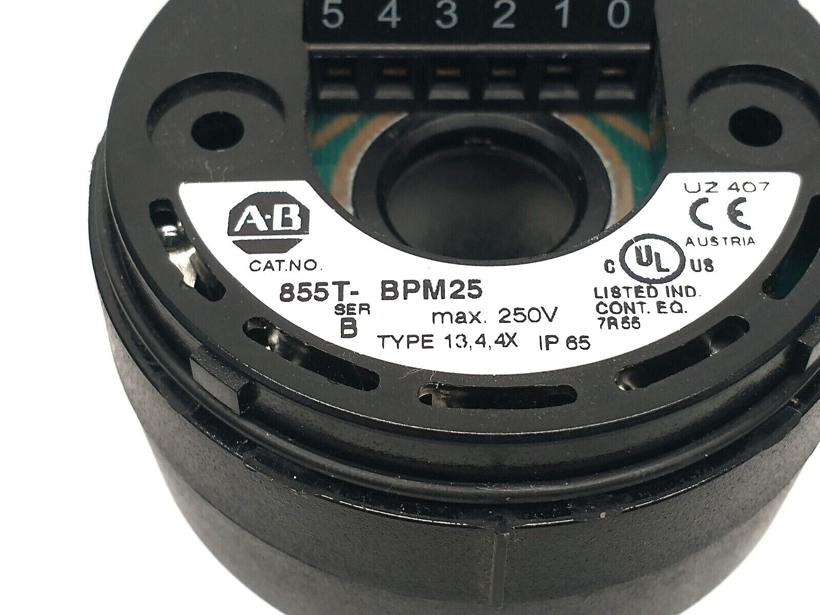 855T-BPM25 | Allen Bradley Ser. B 70mm Stack Lights 25cm Pole Mounting Base - Used - Maverick Industrial Sales