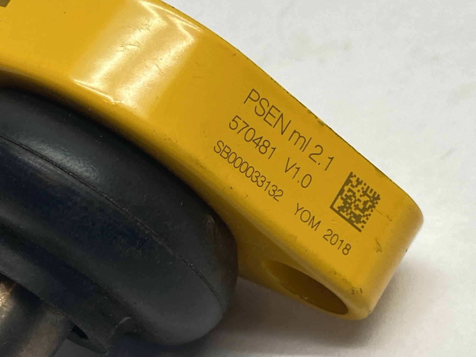 Pilz PSEN ml 2.1 Rotary Actuator 570481 - Maverick Industrial Sales