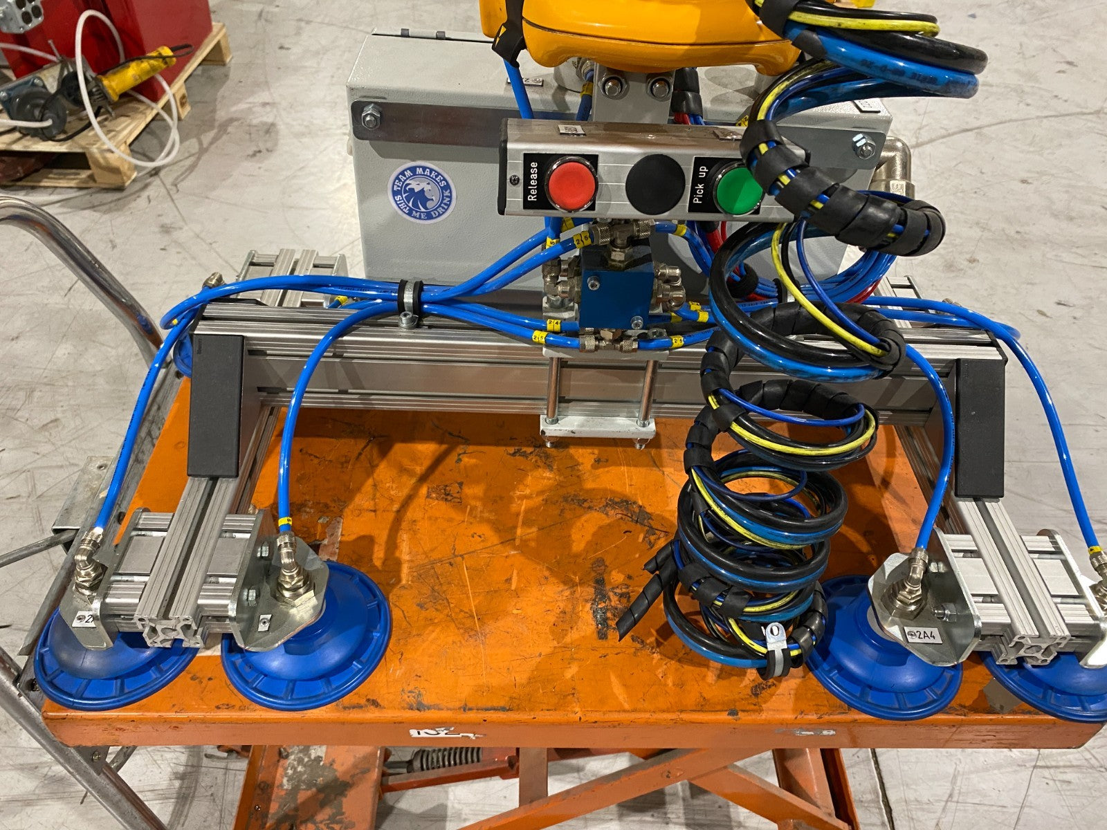 Zache Handling GV 50 50 Kg Manipulator - Used - Maverick Industrial Sales