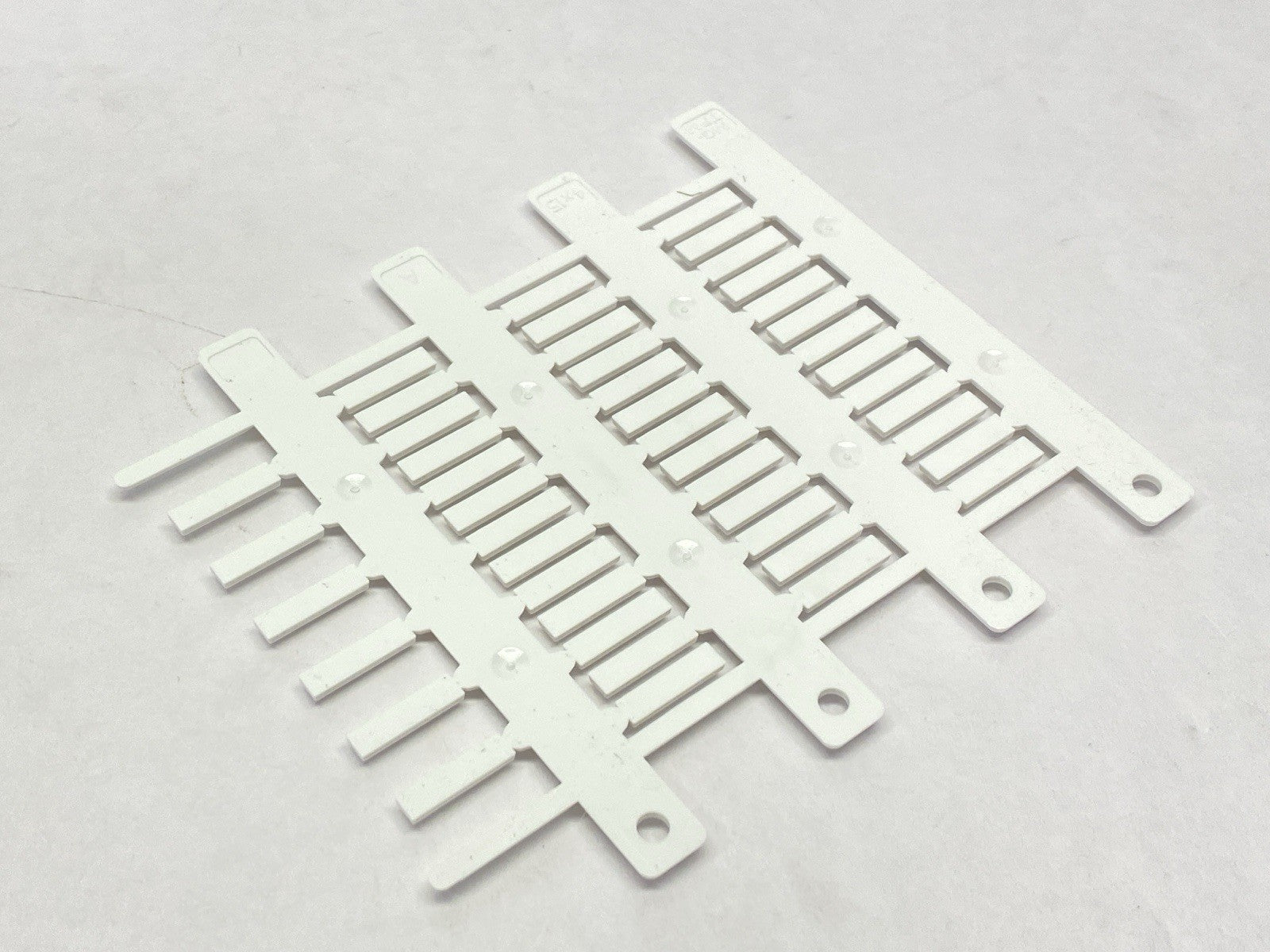 Cembre 40092 Terminal Marker Tags MG-TPM QTY OF 1800 - Maverick Industrial Sales