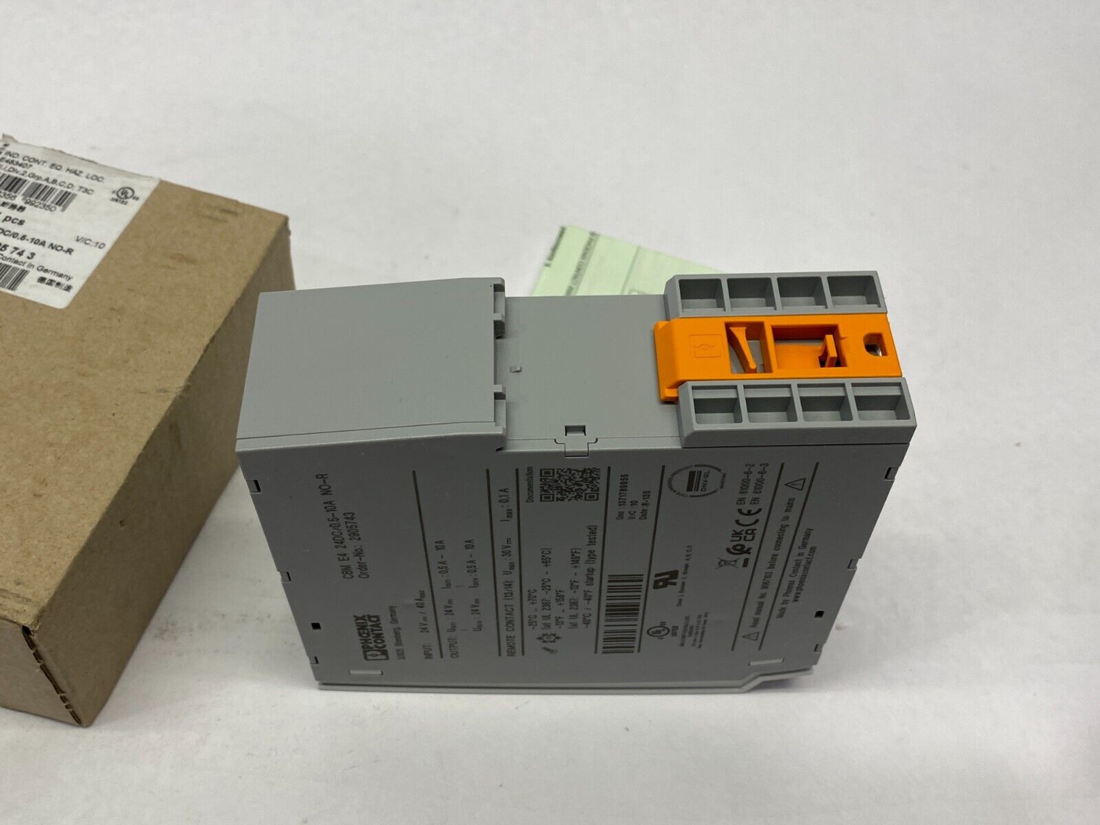 Phoenix Contact CBM E4 24DC/0.5-10A NO-R Electronic Circuit Breaker 2905743 - Maverick Industrial Sales