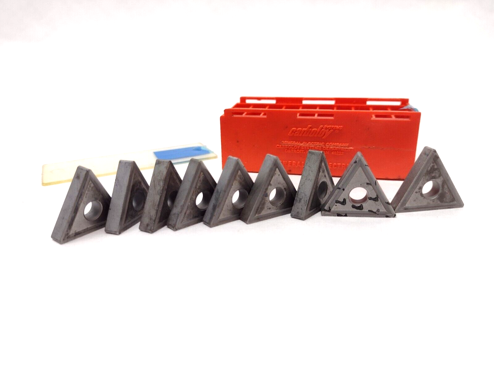 Carboloy GR370 Cutting Inserts TNMP220408E36 Pack of 9 - Maverick Industrial Sales