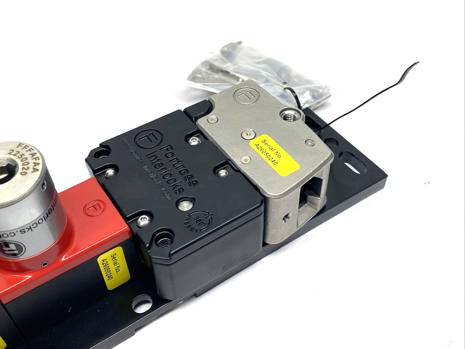 Fortress Interlocks EI4A6SKR62LR462LJETP3P7P1NT04291D8D8MPB1 Safety Interlock - Maverick Industrial Sales