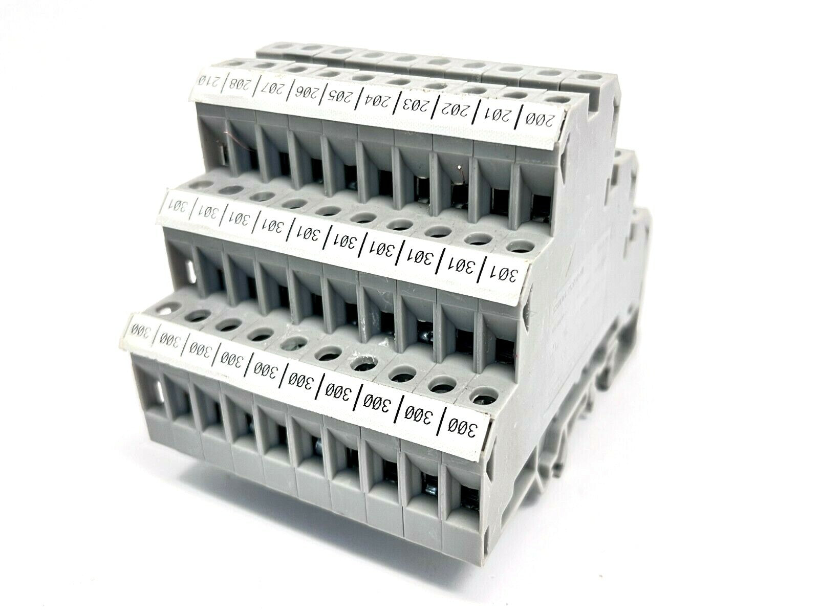 Connectwell CTL2.5U Three Level Feed Through Terminal Blocks LOT OF 10 - Maverick Industrial Sales