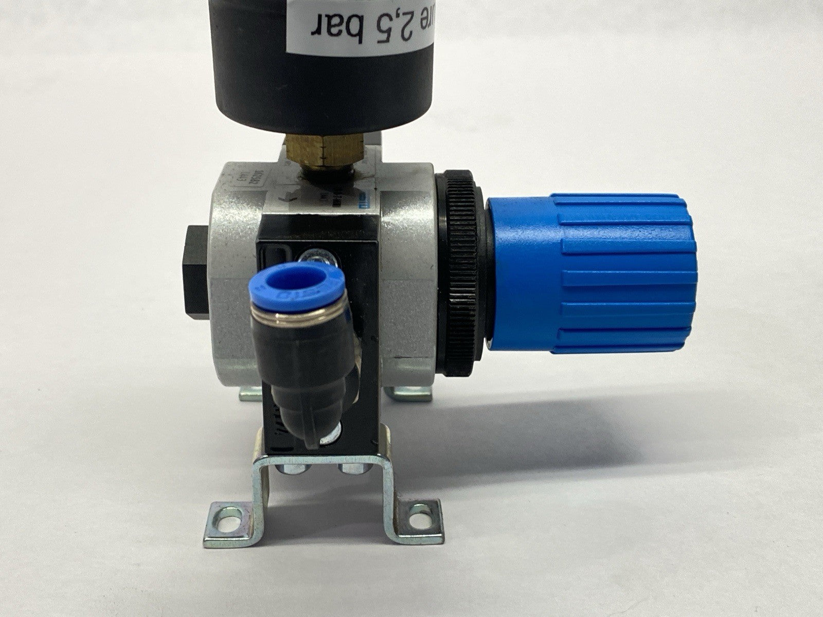 Festo LR-1/8-D-7-MINI Pneumatic Pressure Regulator 162582 w/ Gauge - Maverick Industrial Sales