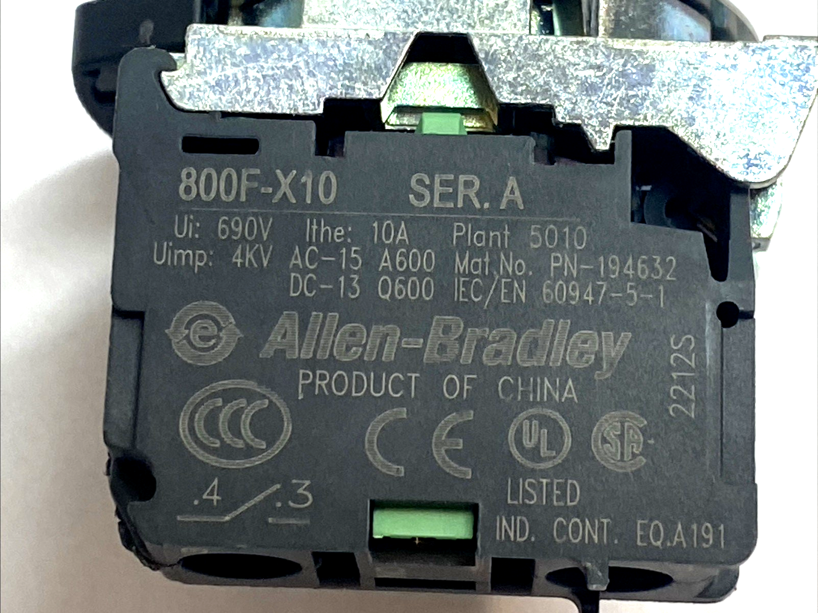 Allen-Bradley 800FM-SM22 2-Pos 22mm Metal Selector Switch w/ 800F-X10 1NO - Maverick Industrial Sales