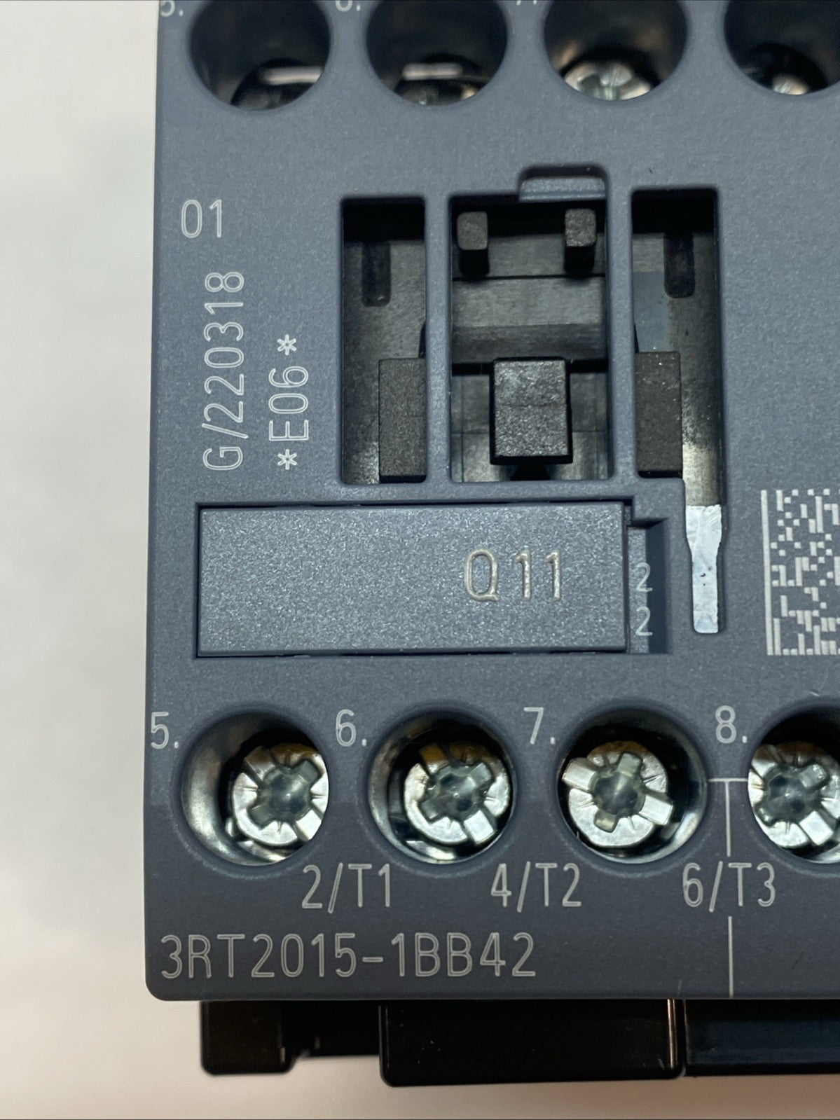 Siemens 3RT2015-1BB42 Contactor (2x) w/ 3RA2913-3EA1 Overload Relay - Maverick Industrial Sales