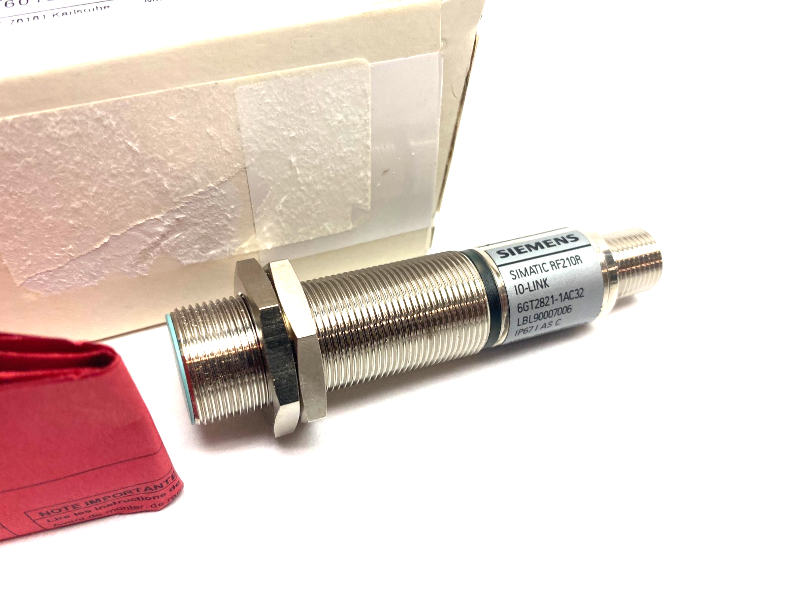 Siemens 6GT2821-1AC32 SIMATIC RF210R IO-Link RF Reader V1.0 IP67 - Maverick Industrial Sales
