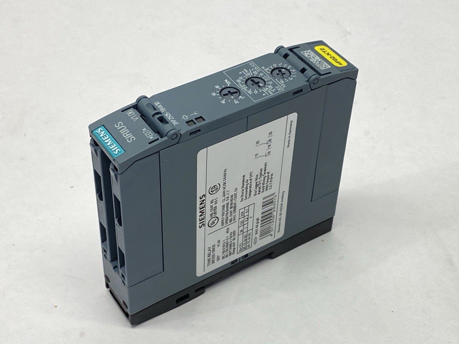 Siemens 3RP2505-1BW30 Multifunction Timing Relay 2-Change Over Contacts - Maverick Industrial Sales