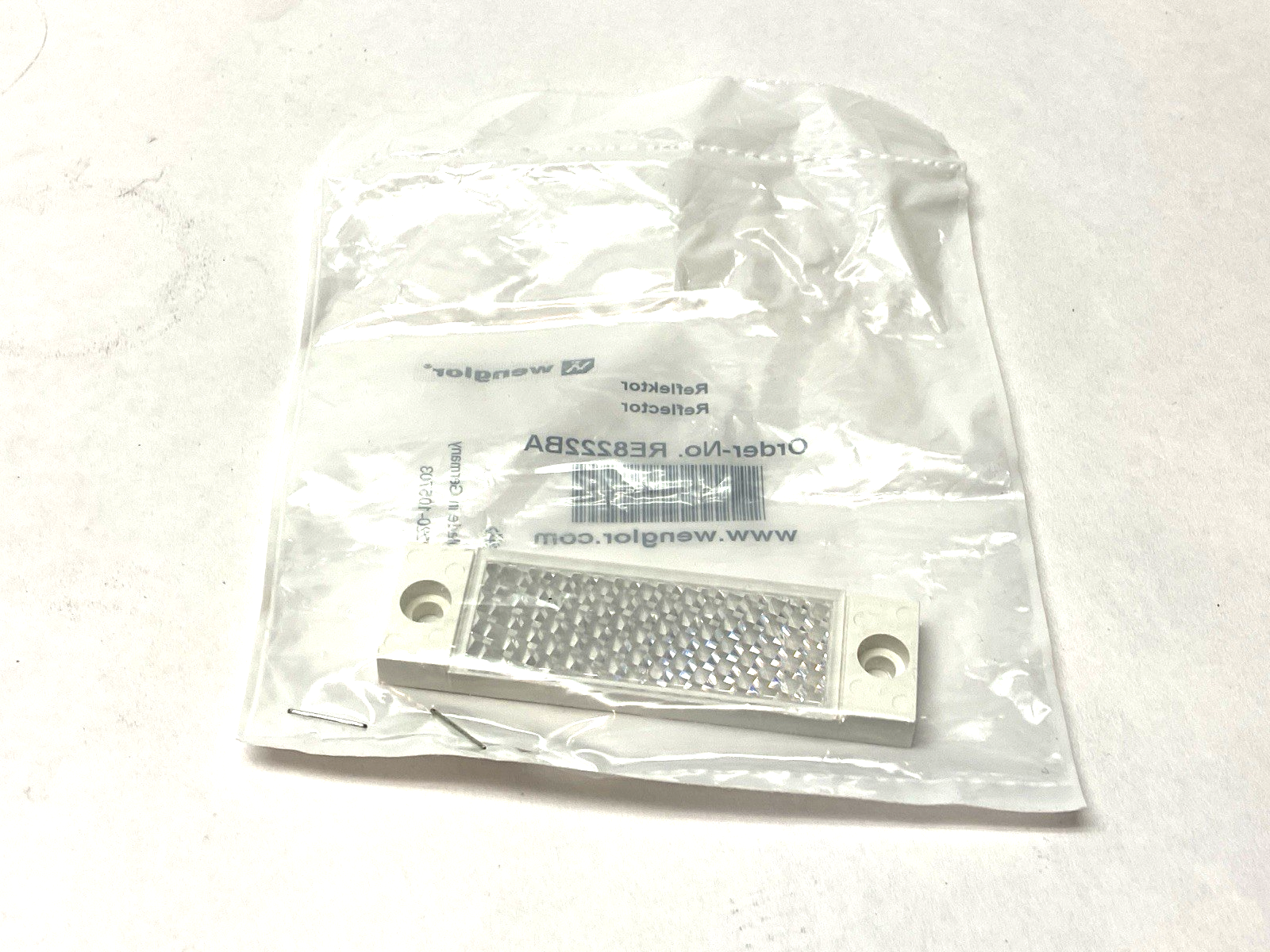 Wenglor RE8222BA Reflector - Maverick Industrial Sales