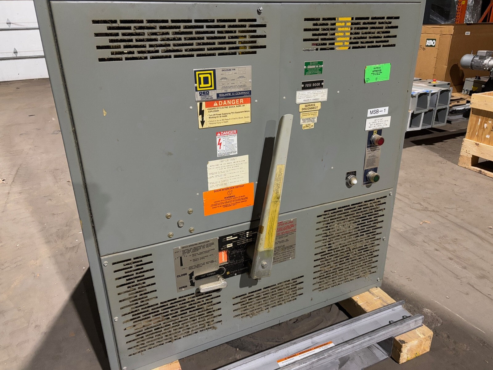 Square D QED 2 Power Style Switchboard 3000A PowerLogic Circuit Monitor BPO3630E - Maverick Industrial Sales
