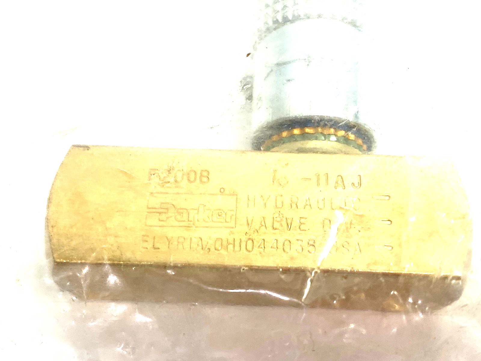 F200B | Parker Colorflow Inline Flow Control Valve, Brass Body, 1/8" Ports - New - Maverick Industrial Sales